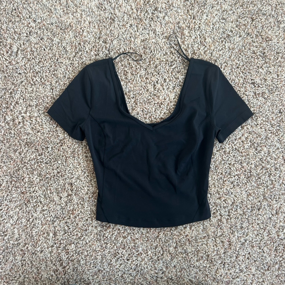 black Lululemon align t-shirt